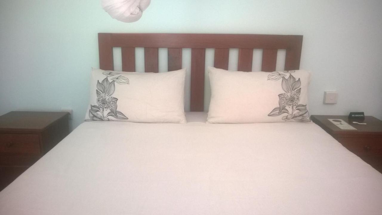 リビングストン グロリアズ ベッド アンド ブレックファースト Bed & Breakfast エクステリア 写真